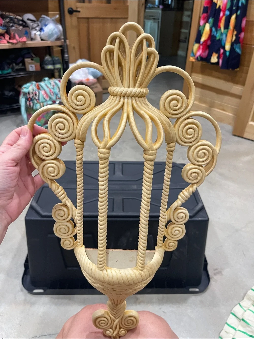 Home Interiors Beige Scrollwork Wall Hanging Planter